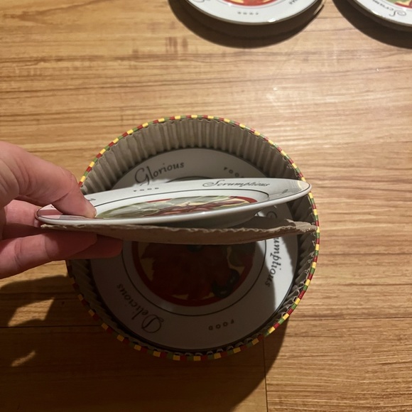 4pc The Monkey and the Peddler 6.5'' Dessert Plates Vendange - Picture 6 of 10